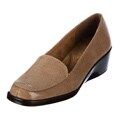 Aerosoles Women's 'Final Exam' Tailored Wedge Loafers
