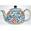 Z.C. Boleslawiec 40-ounce Classic Stoneware Teapot (Poland)