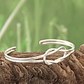 Silverplated 'Promise Knot' Cuff Bracelet (Mexico)