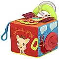 Vulli Sophie the Giraffe Sensitiv' Cube Activity Toy