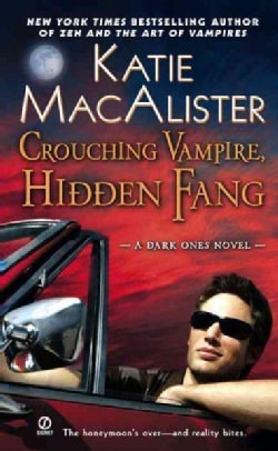 Crouching Vampire, Hidden Fang (Paperback)