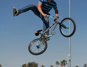 tricks on bikes