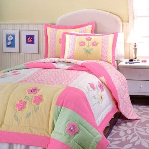 Little Girl Bedding