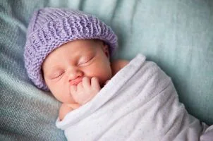 Newborn Baby Photos on Babybeees    Forum Games   Crovati