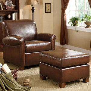 Leather Living Room Furniture Sets on Tips On Decorating With Leather Chairs   Overstock Com