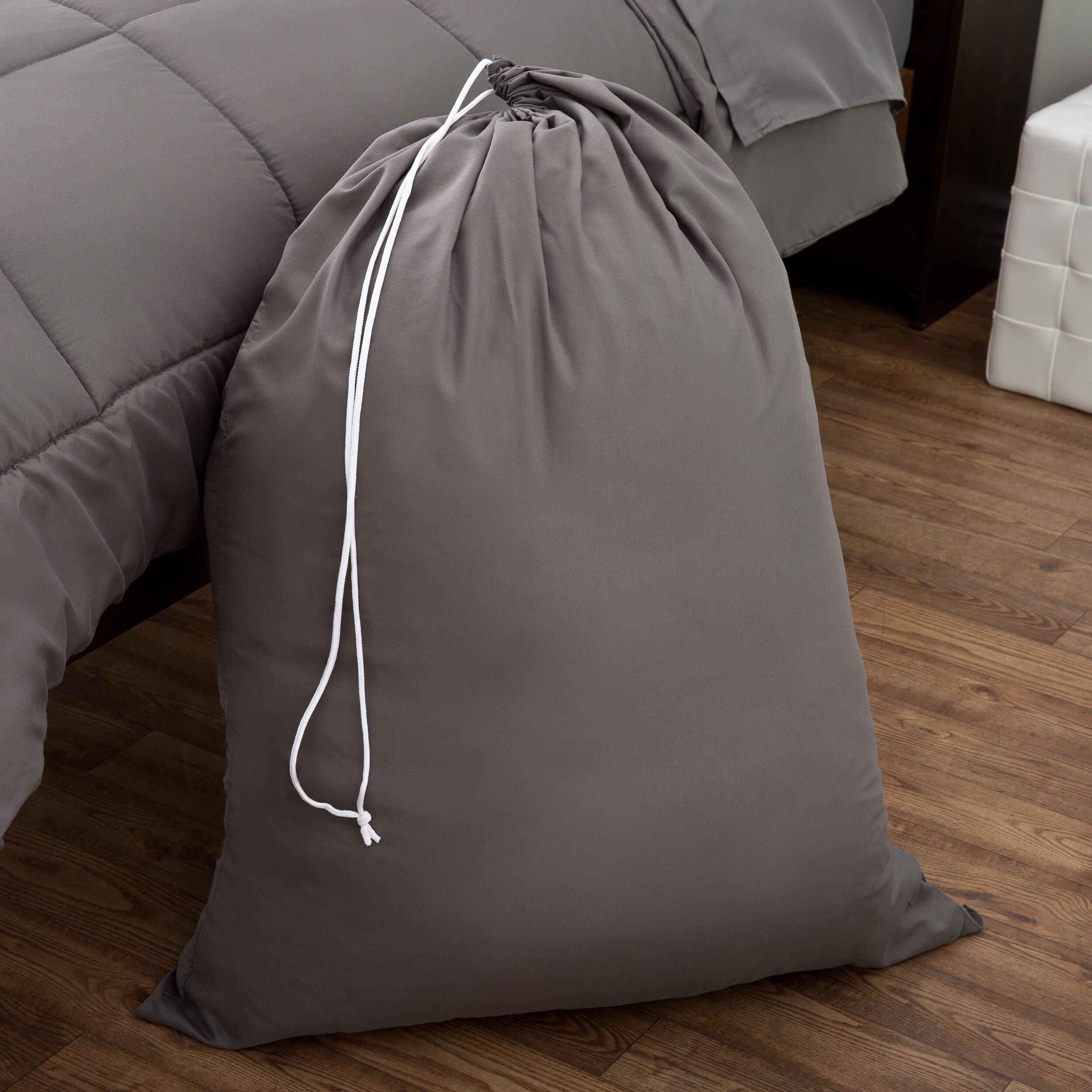 Clara Clark 6 piece Twin XL Bed in a Bag with Sheet Set Free