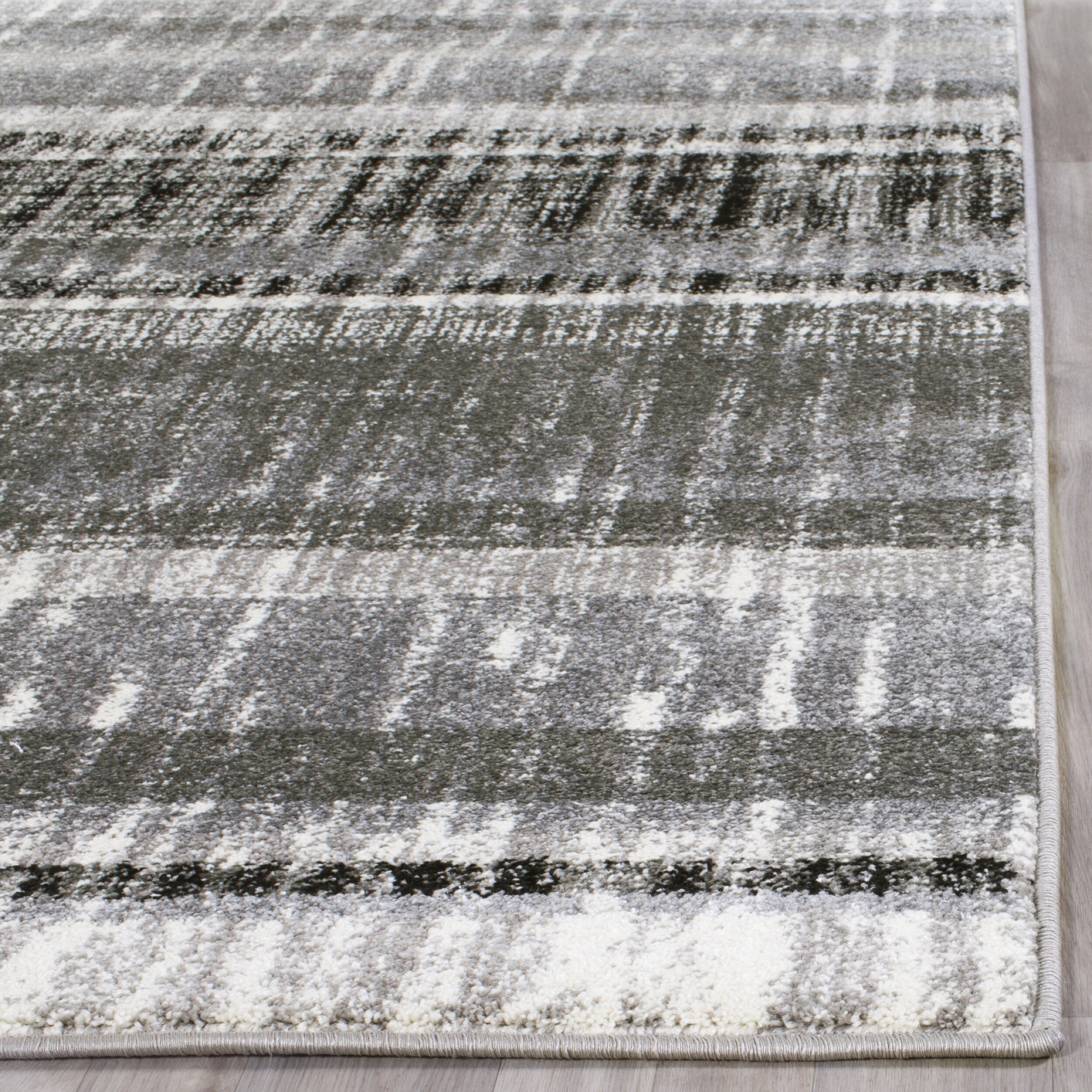 Safavieh Evoke Vintage Cream Dark Grey Distressed Rug 5 1 X 7 6 Safavieh Evoke Vintage Cream Dark Grey Distressed Rug 5 1 X 7 6 Free Shipping Today 18641280