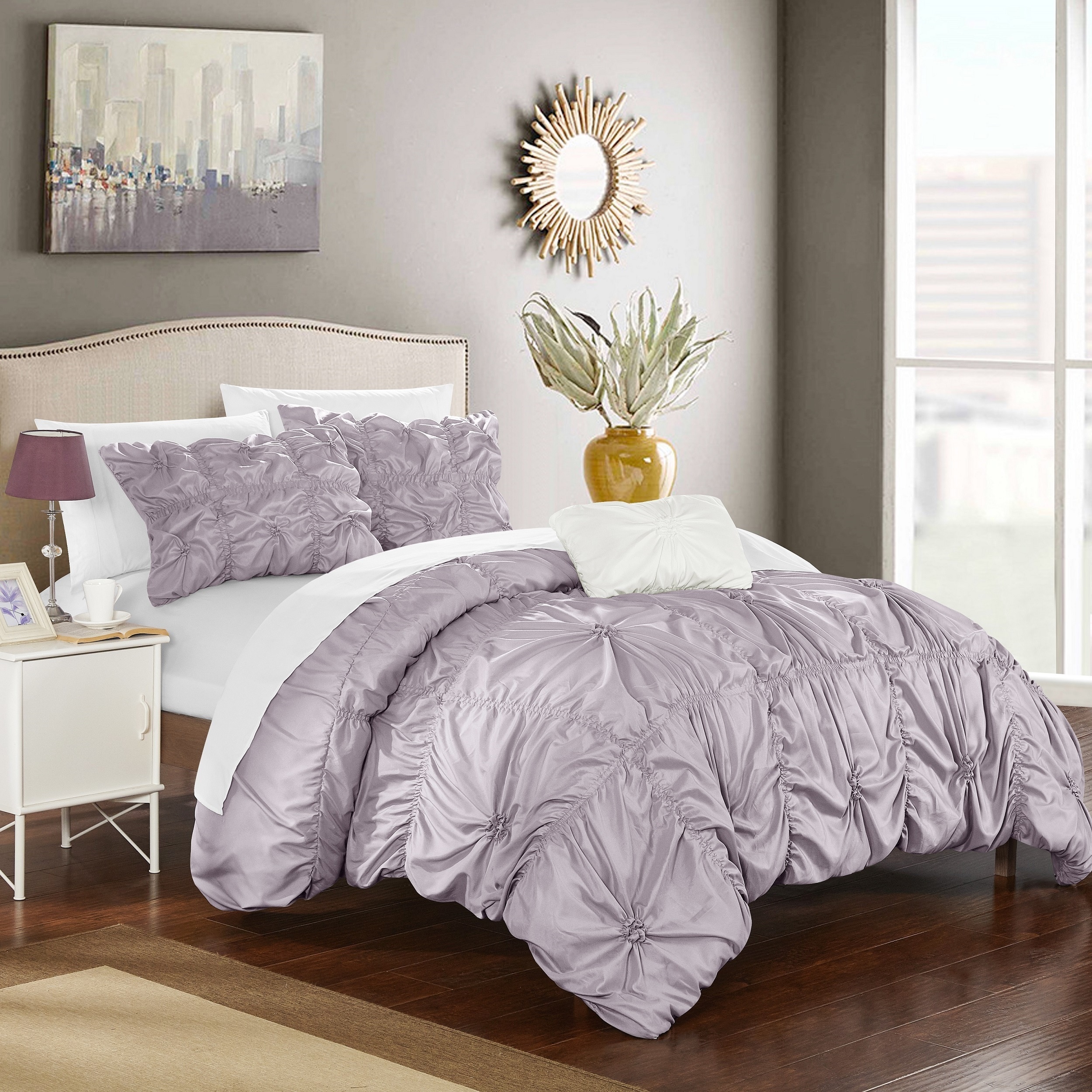 Shop Chic Home 4 Piece Benedict Lavender Duvet Cover Set On Sale