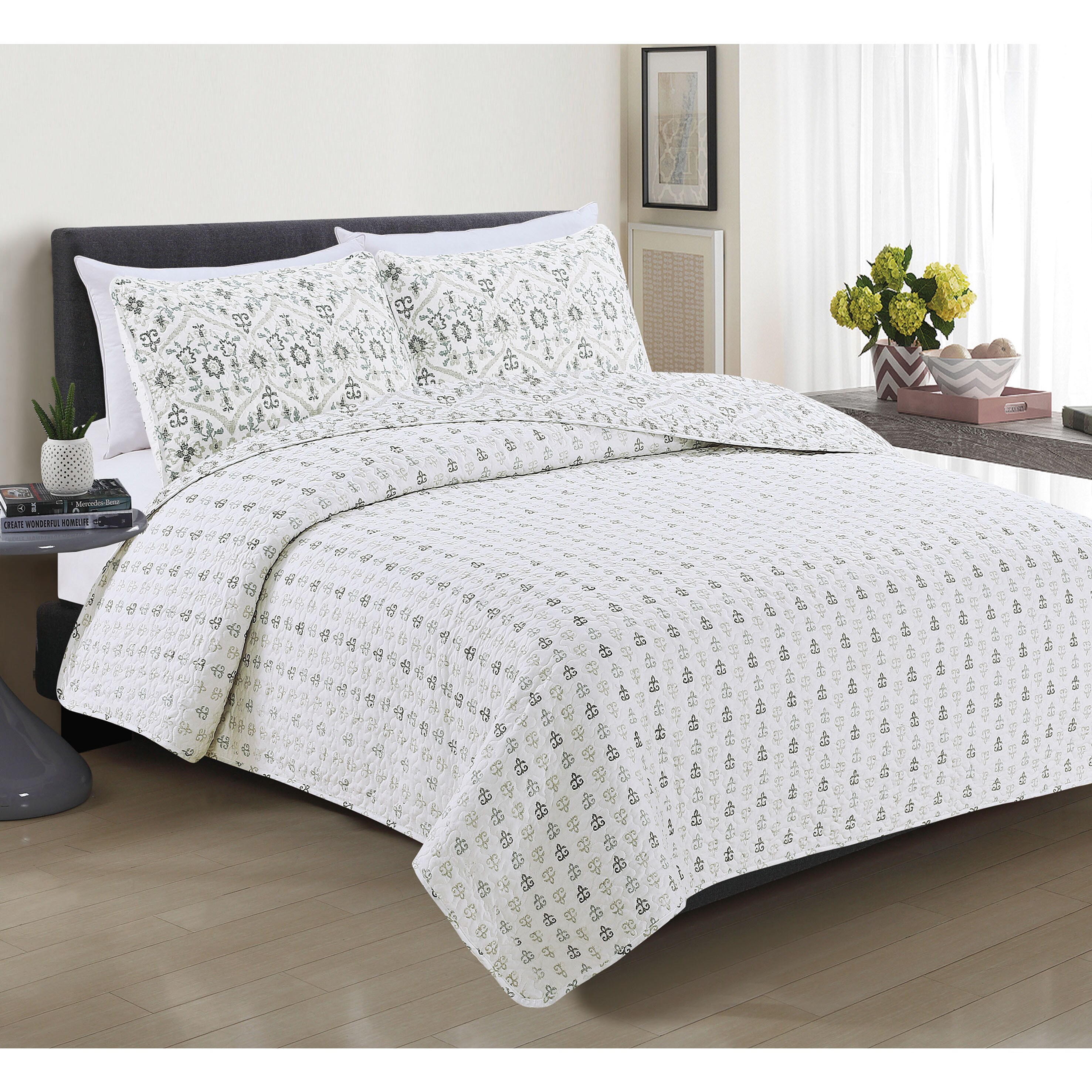 Candra Collection 3 Piece Quilt Set Free Shipping On Candra Collection 3 Piece Quilt Set Free Shipping On Orders Over 45 13085879