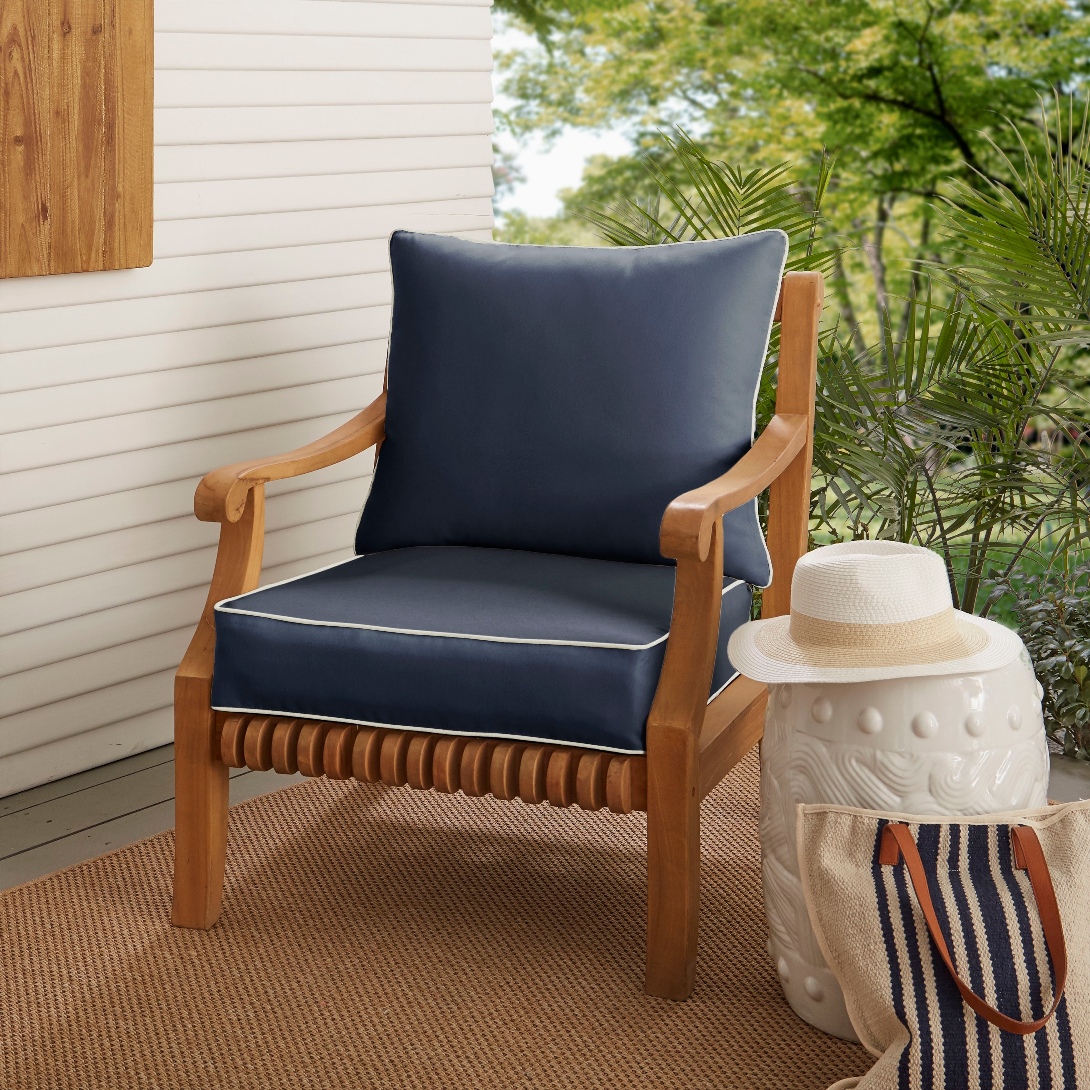 Shop Sunbrella Navy with Ivory Indoor/ Outdoor Chair Cushion and ... Shop Sunbrella Navy with Ivory Indoor/ Outdoor Chair Cushion and ...