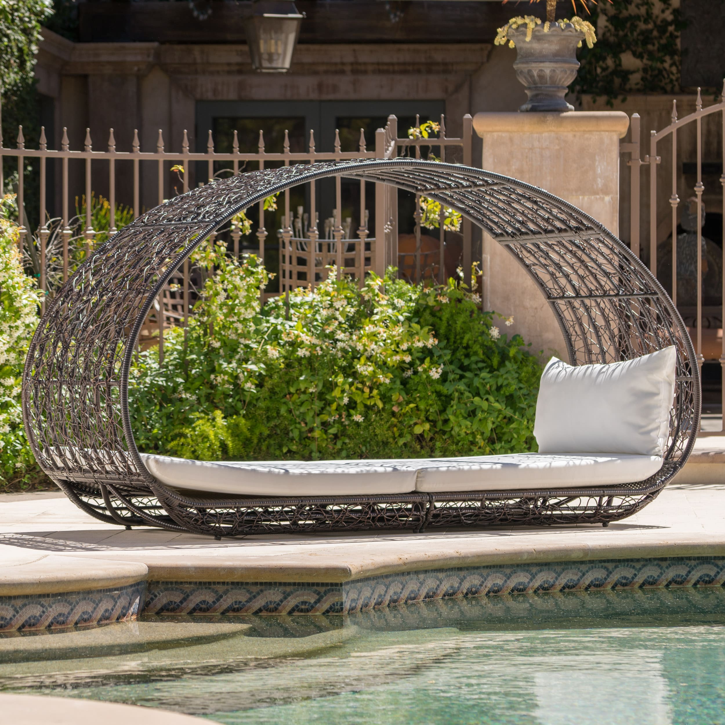 Shop Boca Grande Outdoor Daybed With Cushions By Christopher Knight