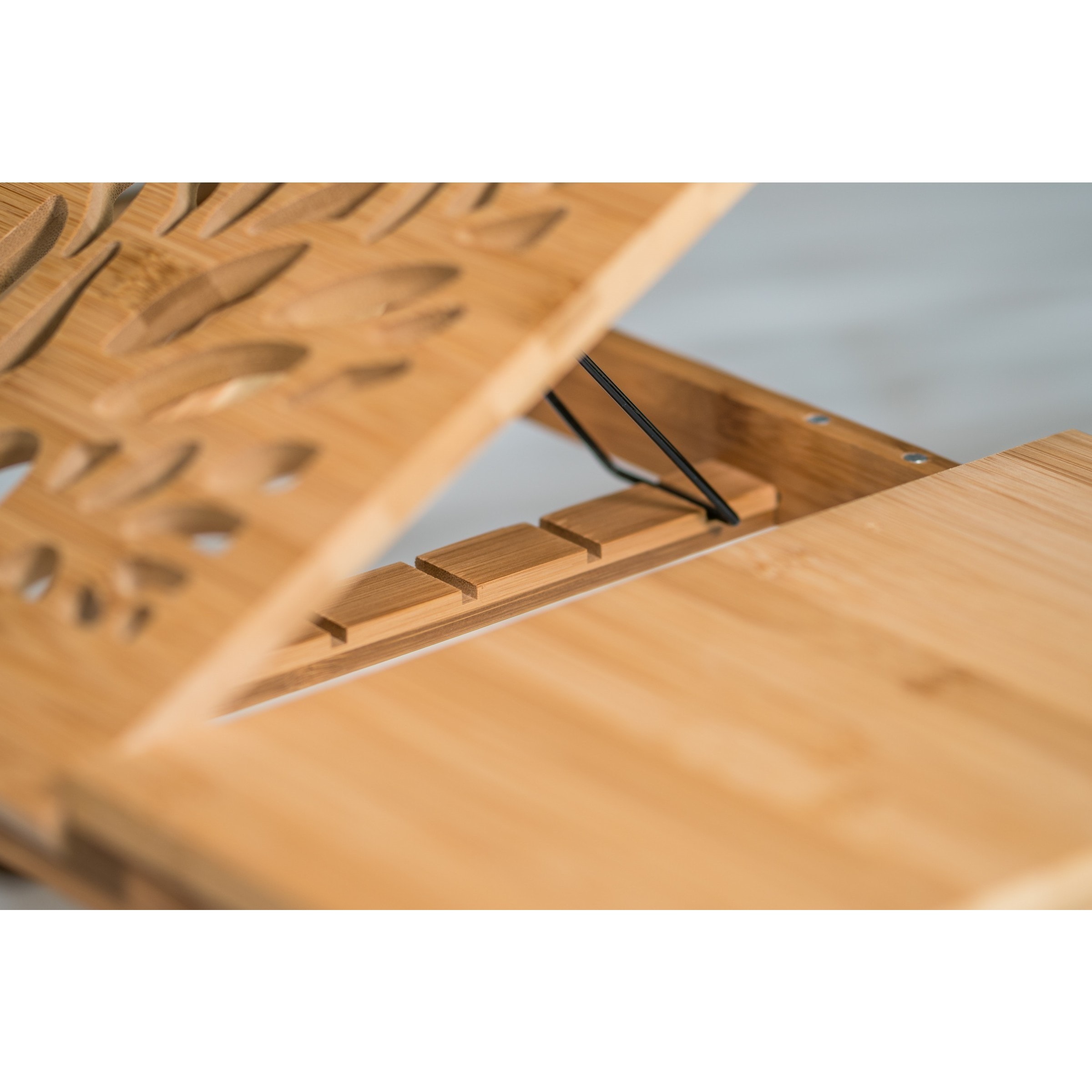 20/" Long 100-percent Bamboo Laptop Table
