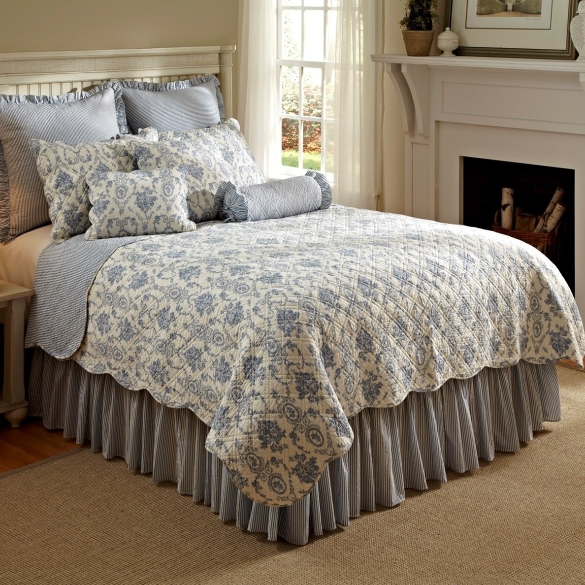 Sabrina French Toile 100 Cotton King Quilt Set