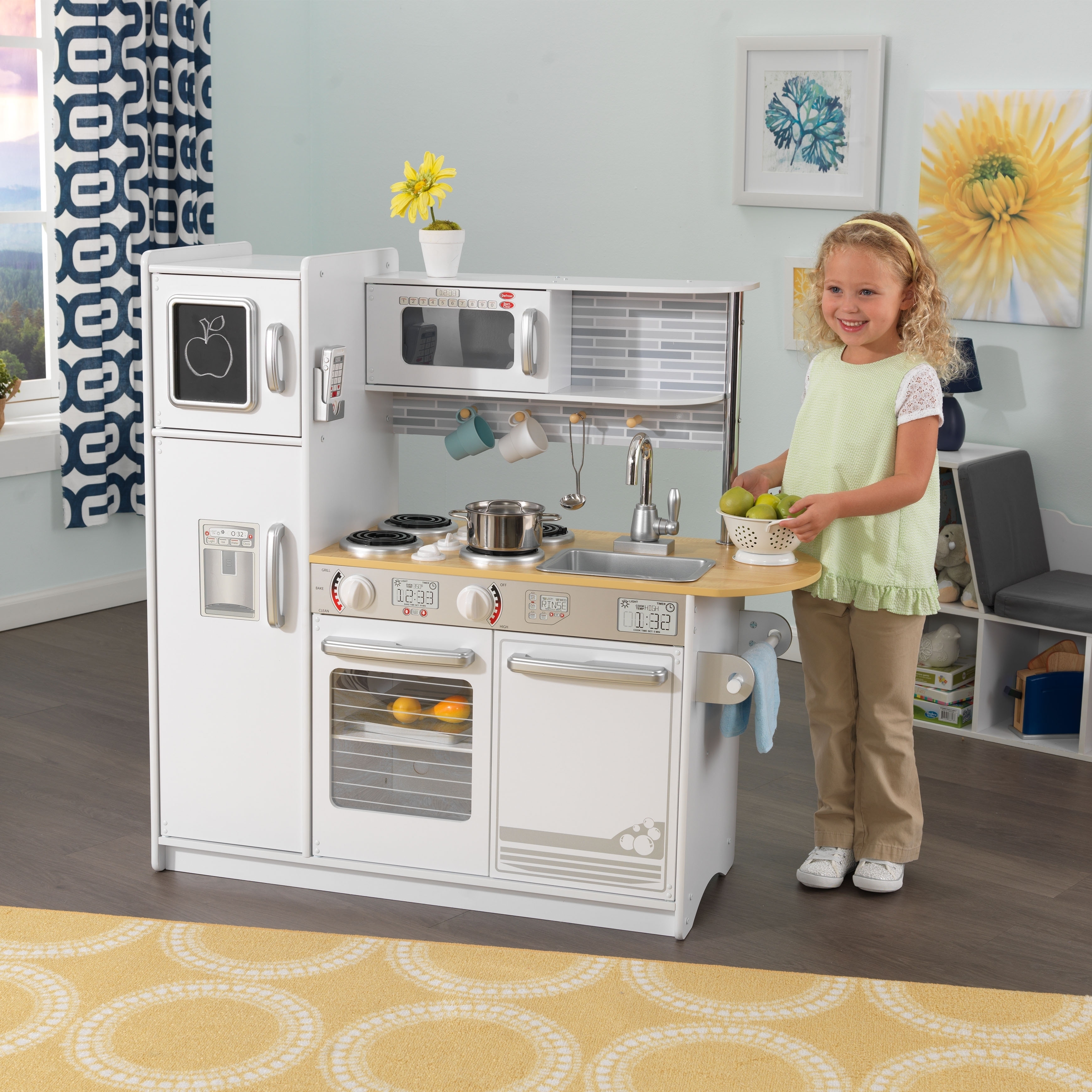 kidkraft modern white play kitchen