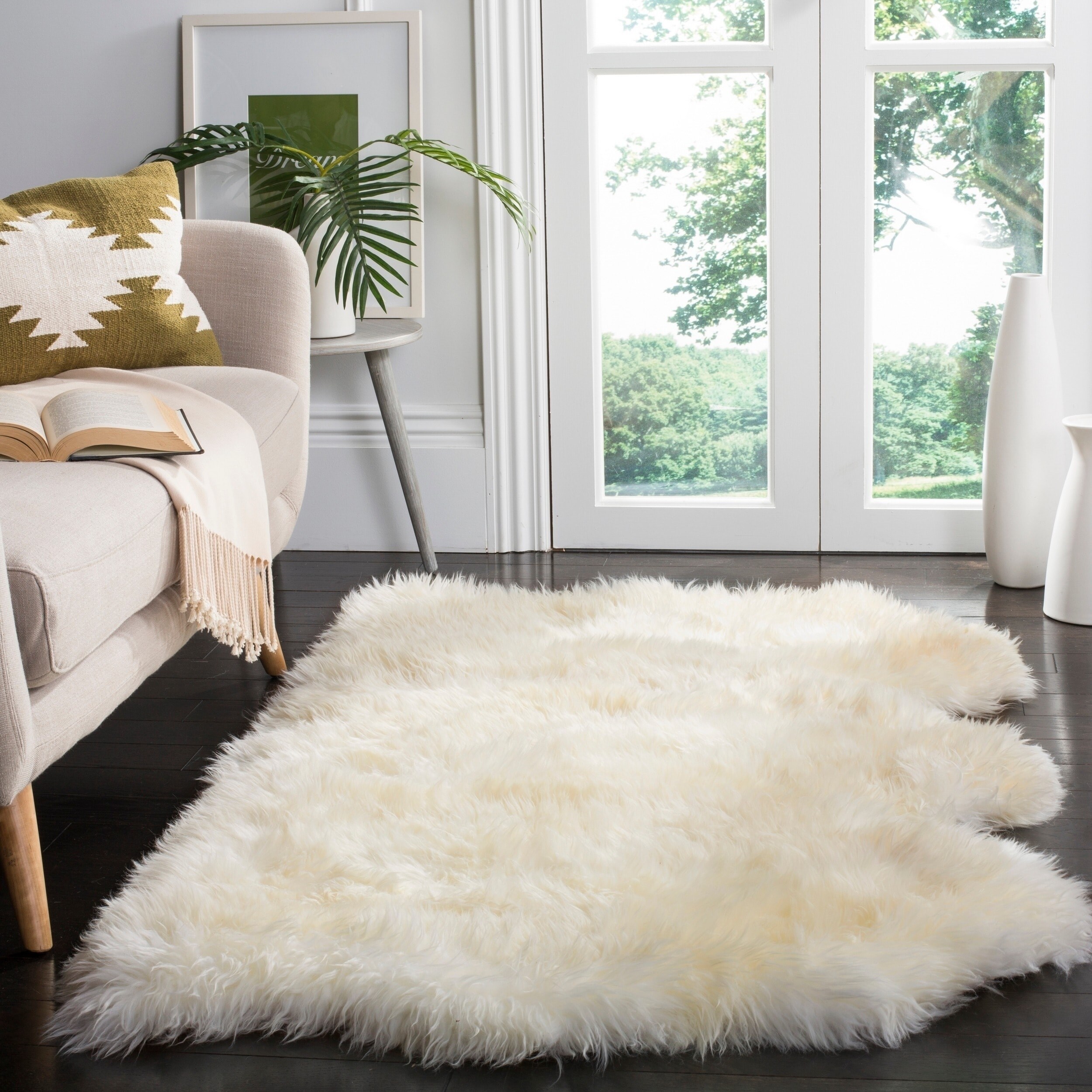 Shop Safavieh Hand Woven Sheepskin Pelt White Shag Rug 3 X 5