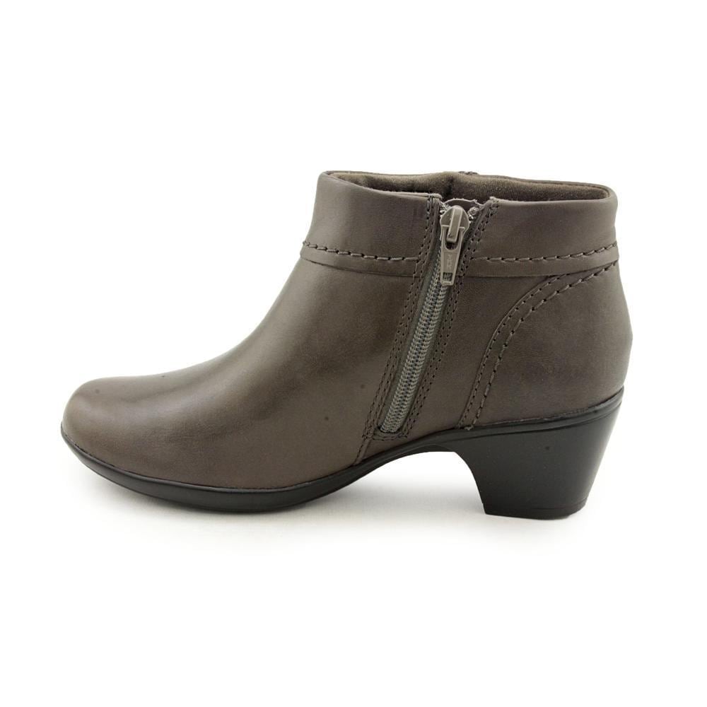Shop Clarks Women's 'Ingalls Thames' Grey Leather Ankle Boots - Free Shipping Today - Overstock.com - 8448570