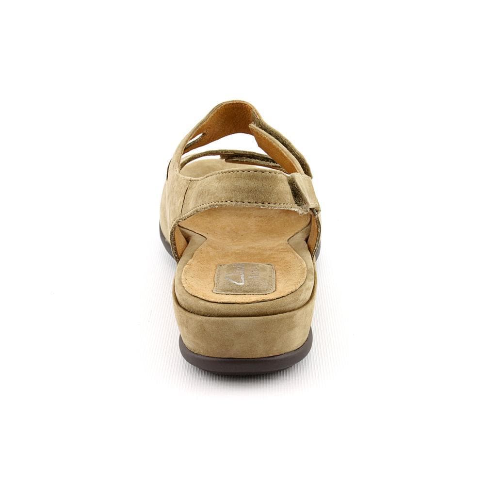 Shop Clarks Artisan Women's 'Sarasota' Leather Sandals - Free Shipping On Orders Over $45 - Overstock.com - 8803710