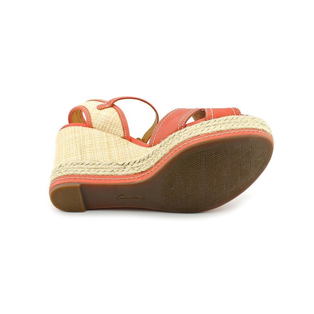 Shop Indigo By Clarks Women's 'Amelia Air' Leather Sandals - Free Shipping Today - Overstock.com - 9593516