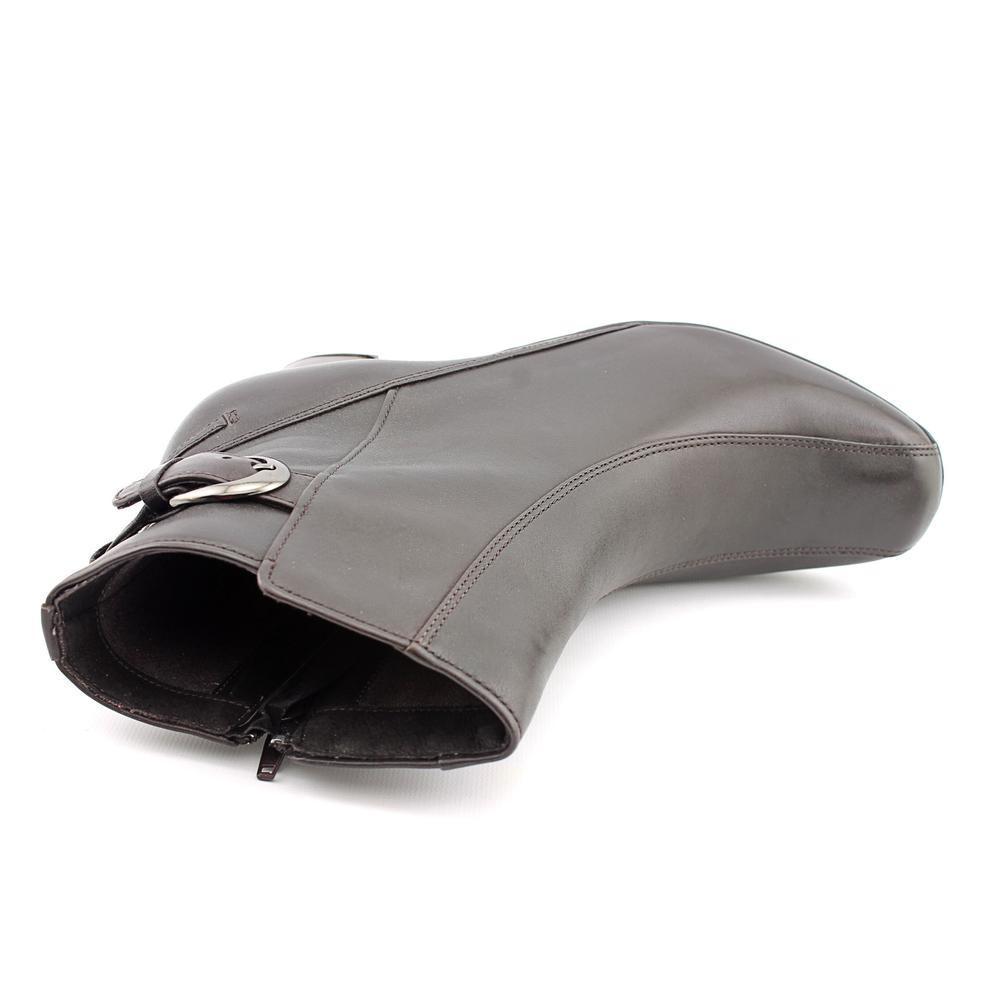Shop Clarks Artisan Women's 'Dara III' Leather Boots - Free Shipping Today - Overstock.com - 9638424