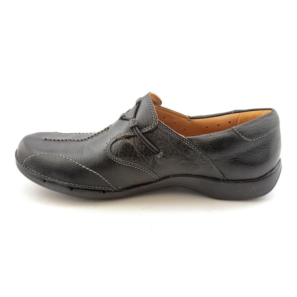 Shop Unstructured By Clarks Women's 'Un.Maple' Leather Casual Shoes - Narrow - Free Shipping On Orders Over $45 - Overstock.com - 9643070