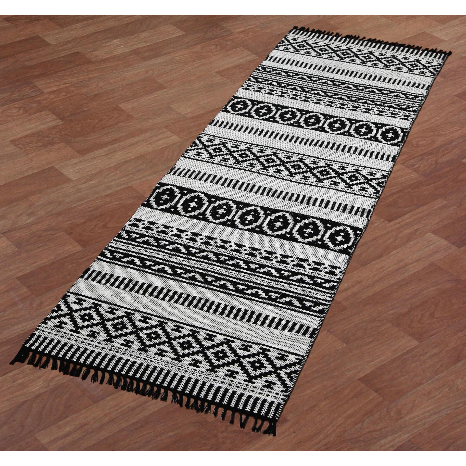 Black Geo Cotton Runner Rug 2 5 X8 On Free Shipping Black Geo Cotton Runner Rug 2 5 X8 On Free Shipping Today 9987583