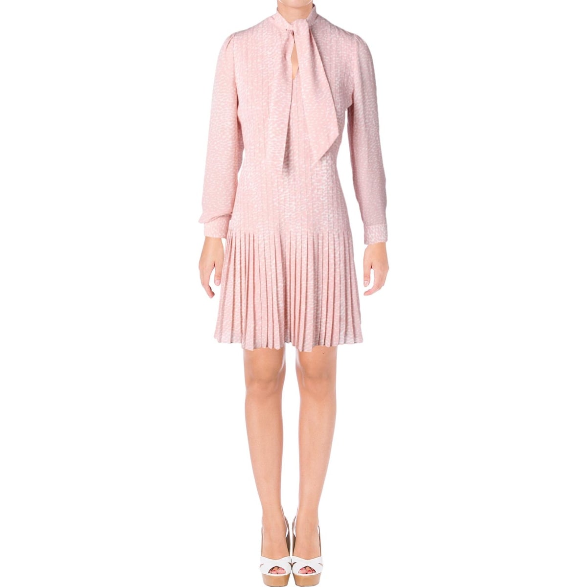 Long Sleeves Pleated Cocktail Dress