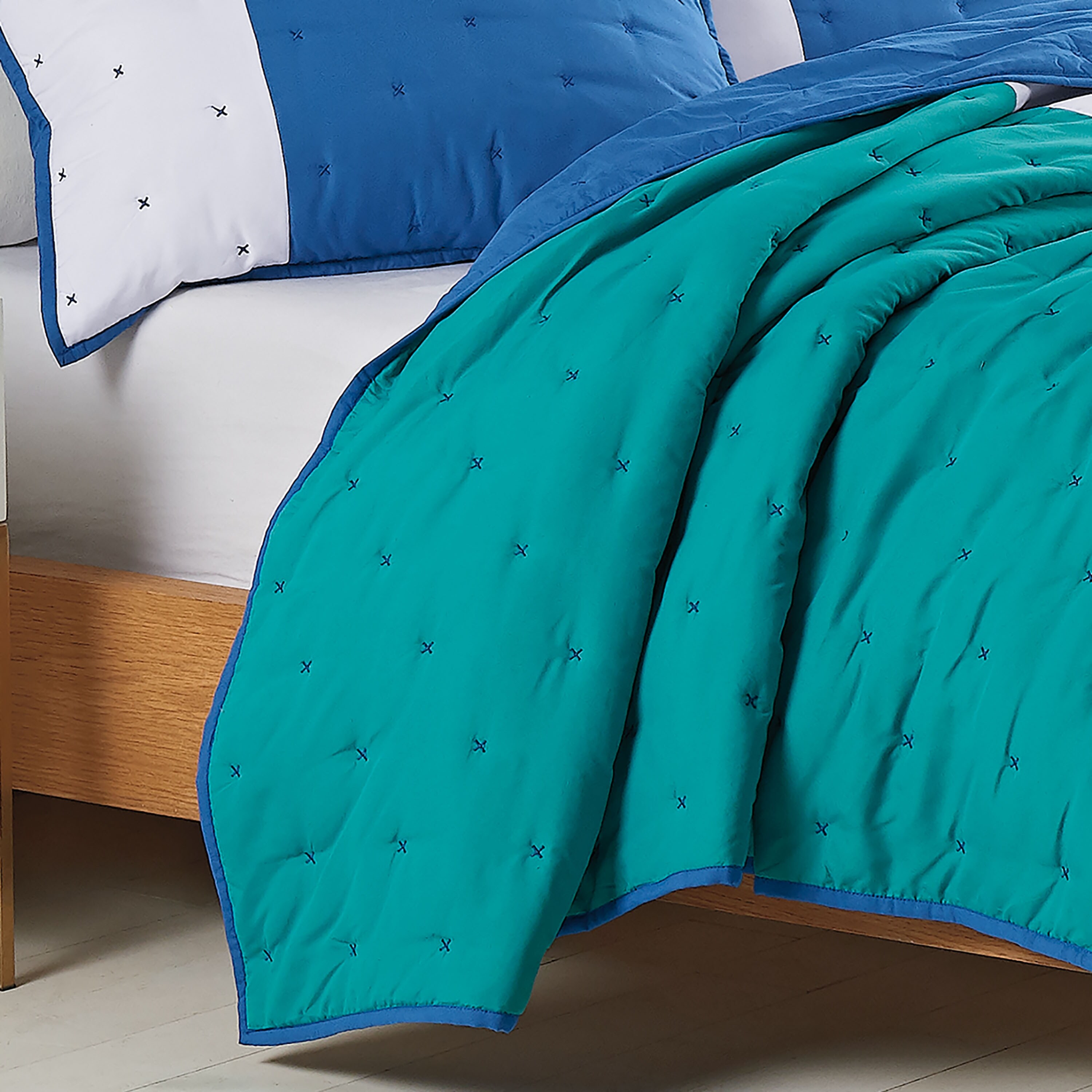 Utica Positive Vibes Microfiber Quilt Set Overstock 31934123 50*160cm lining quilting fabric wedding dress diy patchwork doll handmade craft. overstock com