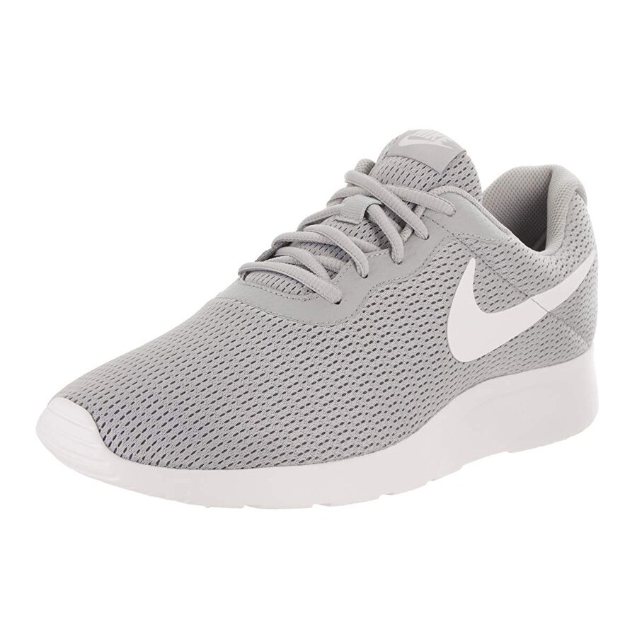 nike men's tanjun sneakers