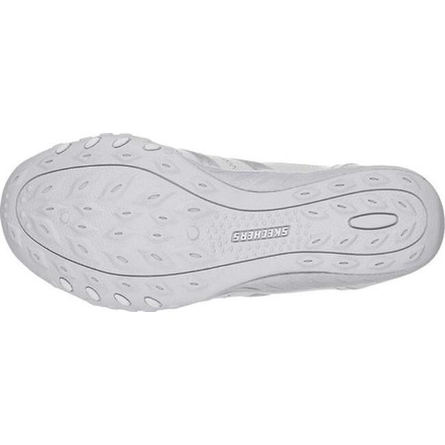 skechers well versed