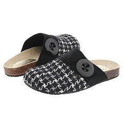 Madden Girl Bistroo Black Fabric Madden Girl Flats