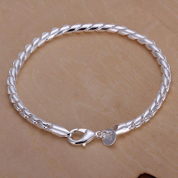 Vienna Jewelry Sterling Silver Intertwined Sleek Bracelet