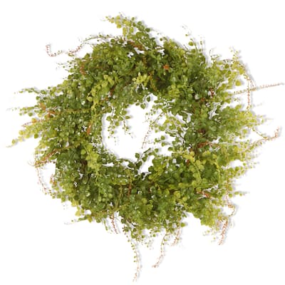Green 22-inch Hotag/ Berry Wreath