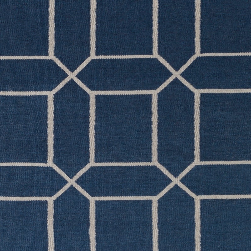 Hand-Woven Rodolfo Geometric Pattern Indoor/Outdoor Area Rug