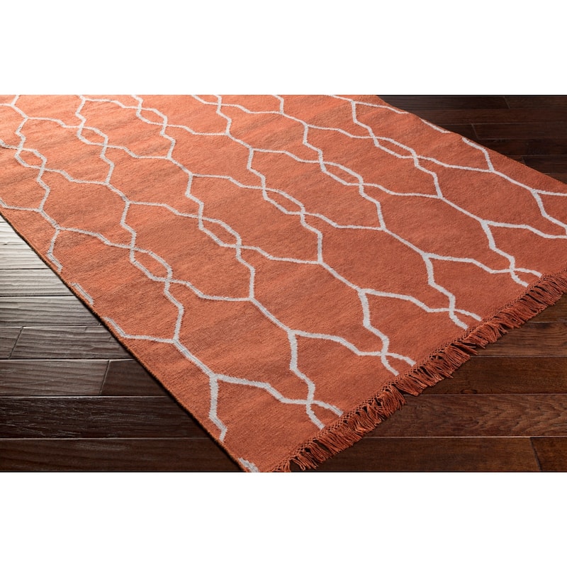 Hand-Woven Terrell Lattice Pattern Indoor/Outdoor Area Rug