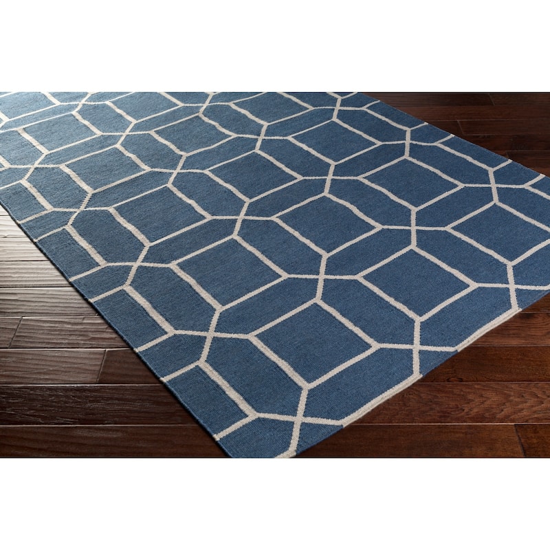 Hand-Woven Rodolfo Geometric Pattern Indoor/Outdoor Area Rug