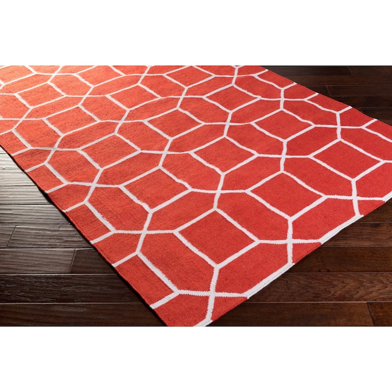 Hand-Woven Rodolfo Geometric Pattern Indoor/Outdoor Area Rug