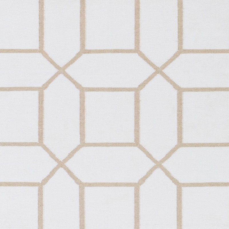 Hand-Woven Rodolfo Geometric Pattern Indoor/Outdoor Area Rug
