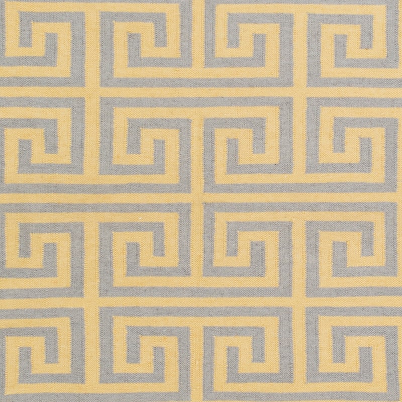 Hand-Woven Solomon Geometric Pattern Indoor/Outdoor Area Rug