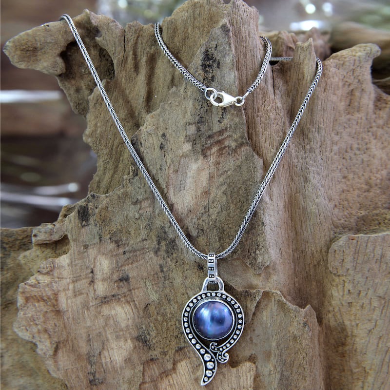 Handmade Sterling Silver 'Sky Catcher' Pearl Necklace (12 mm) (Indonesia)