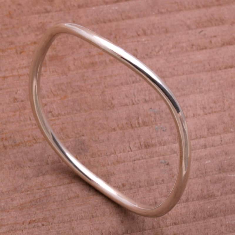 Handmade Sleek and Chic Sterling Silver Bracelet (Indonesia)