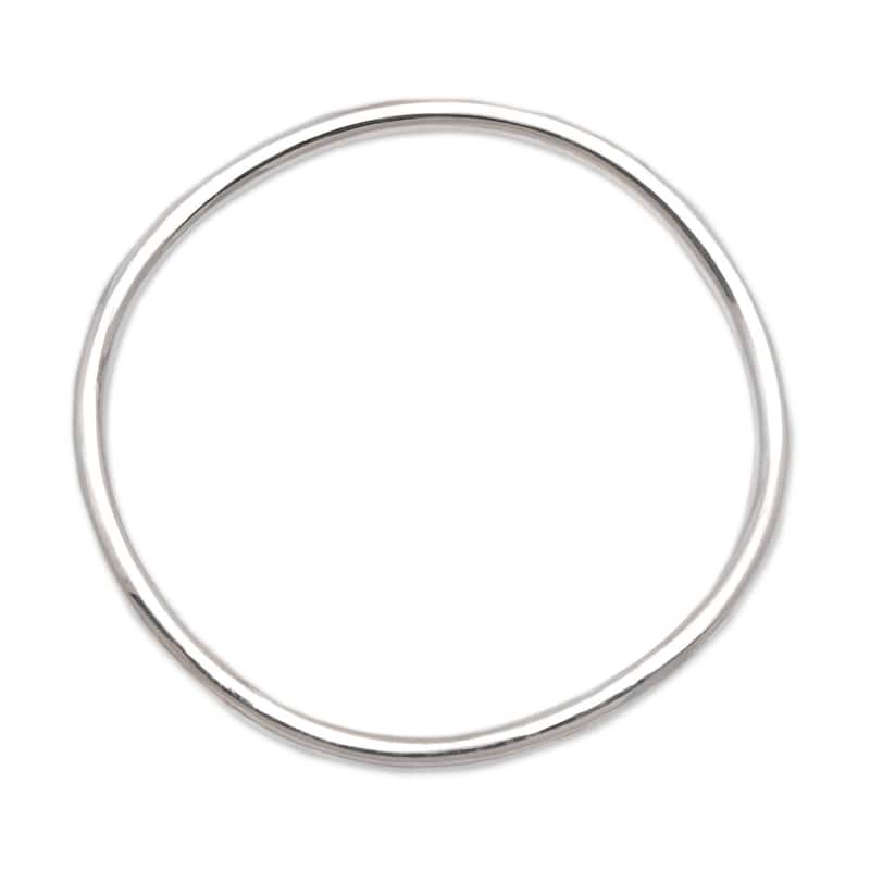 Handmade Sleek and Chic Sterling Silver Bracelet (Indonesia) - White - 7.5 Inch