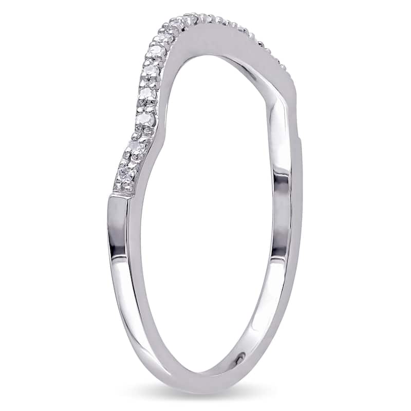 Miadora 10k White Gold Diamond Accent Contour Anniversary-style Stackable Wedding Band (G-H, I1-I2)