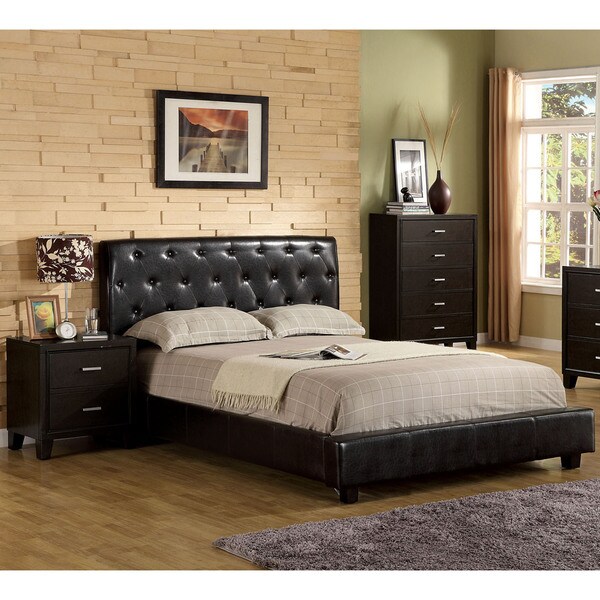 Furniture of America Bai Modern Tufted 3-piece Bedroom Set