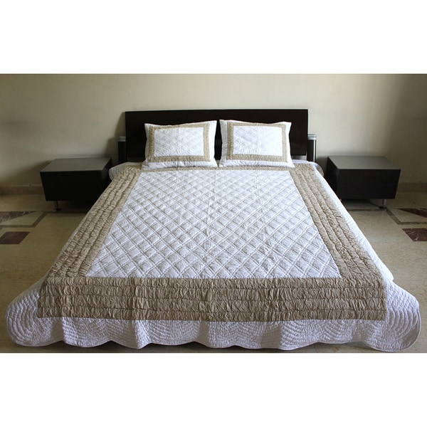 Vibrant 100 percent Cotton Quilt Set (India)   Shopping