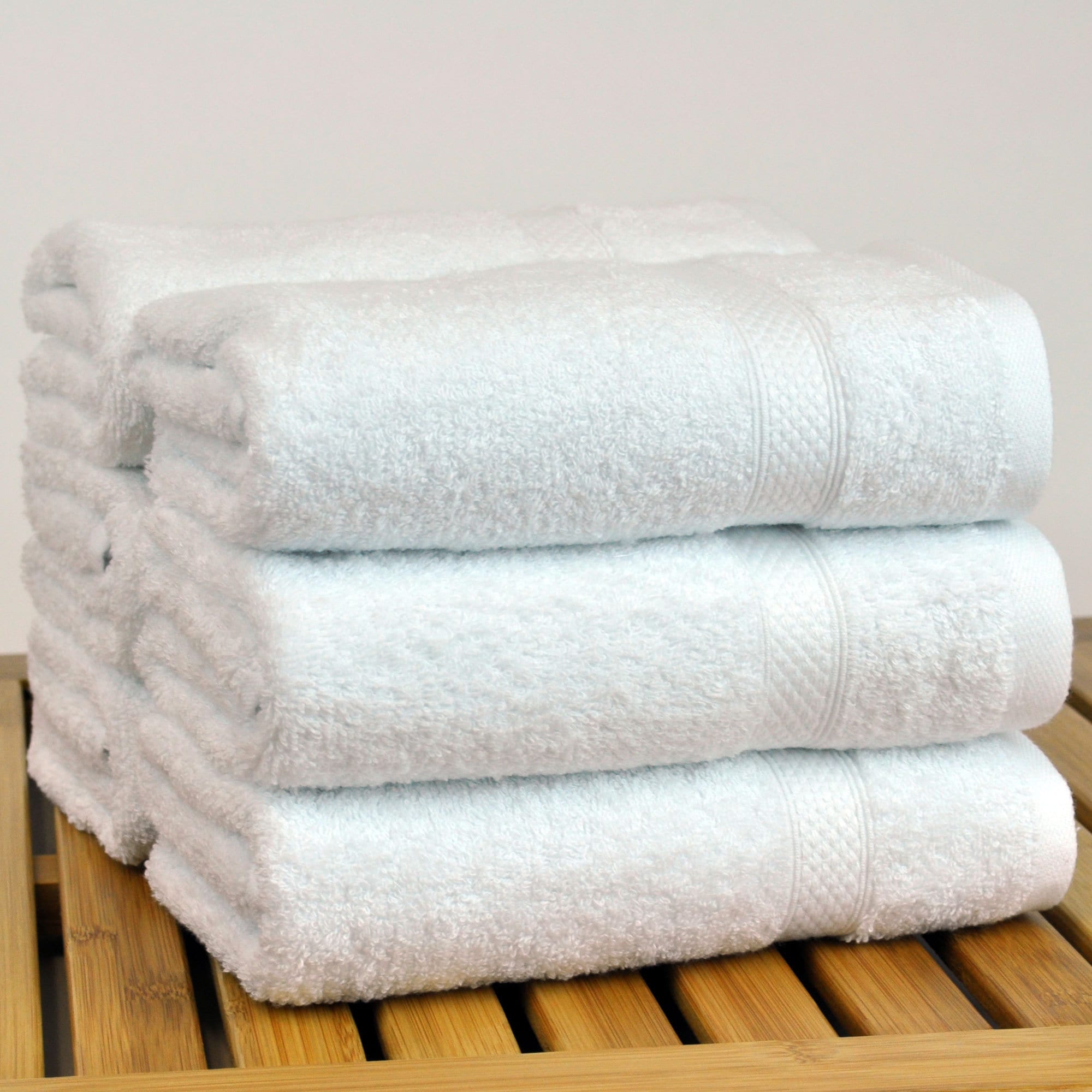 Luxury Hotel and Spa 100-percent Turkish Cotton Bath Towels (Set of 4) -  Bed Bath & Beyond - 10102600