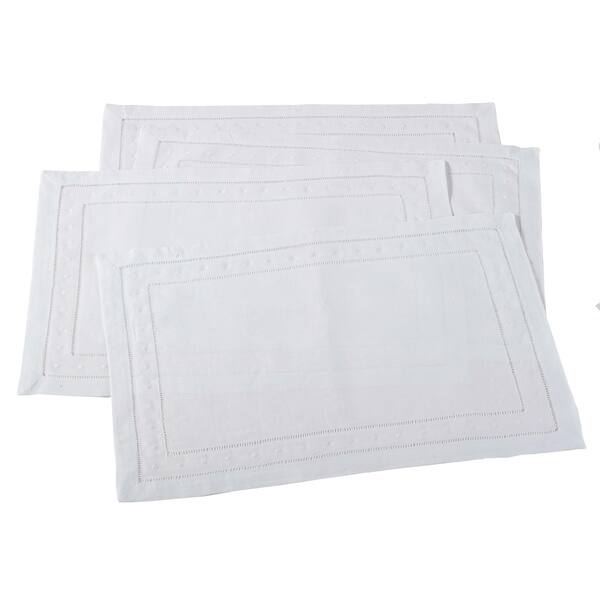 https://ak1.ostkcdn.com/images/products/10112331/Embroidered-and-Hemstitched-Linen-Blend-Placemat-set-of-4-5fc66e4d-04b7-491a-8c94-50fb5c3b6968_600.jpg?impolicy=medium