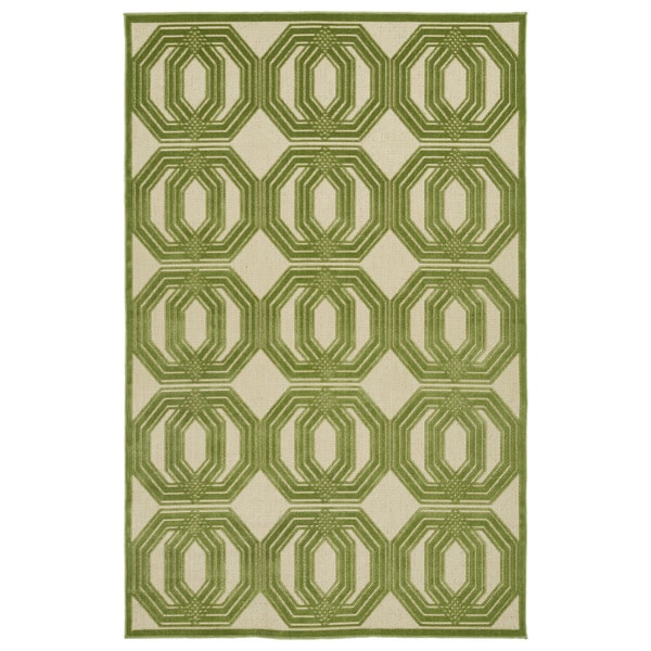 Indoor/Outdoor Luka Green Geo Rug - 7'10 x 10'8