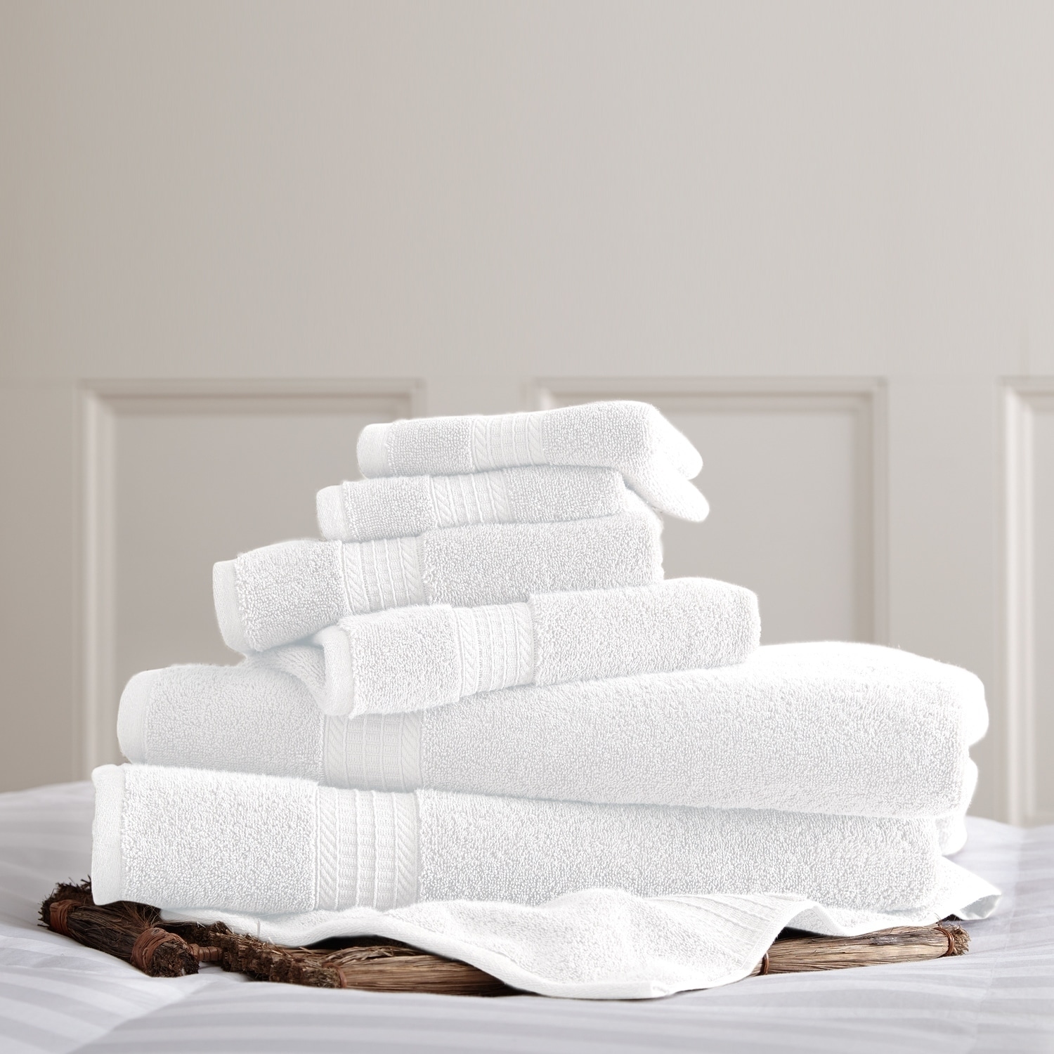 Amrapur Overseas 6-Piece Ultra Soft 700GSM 100% Turkish Cotton Towel Set White Amrapur Overseas 6-Piece Ultra Soft 700GSM 100% Turkish Cotton Towel Set White