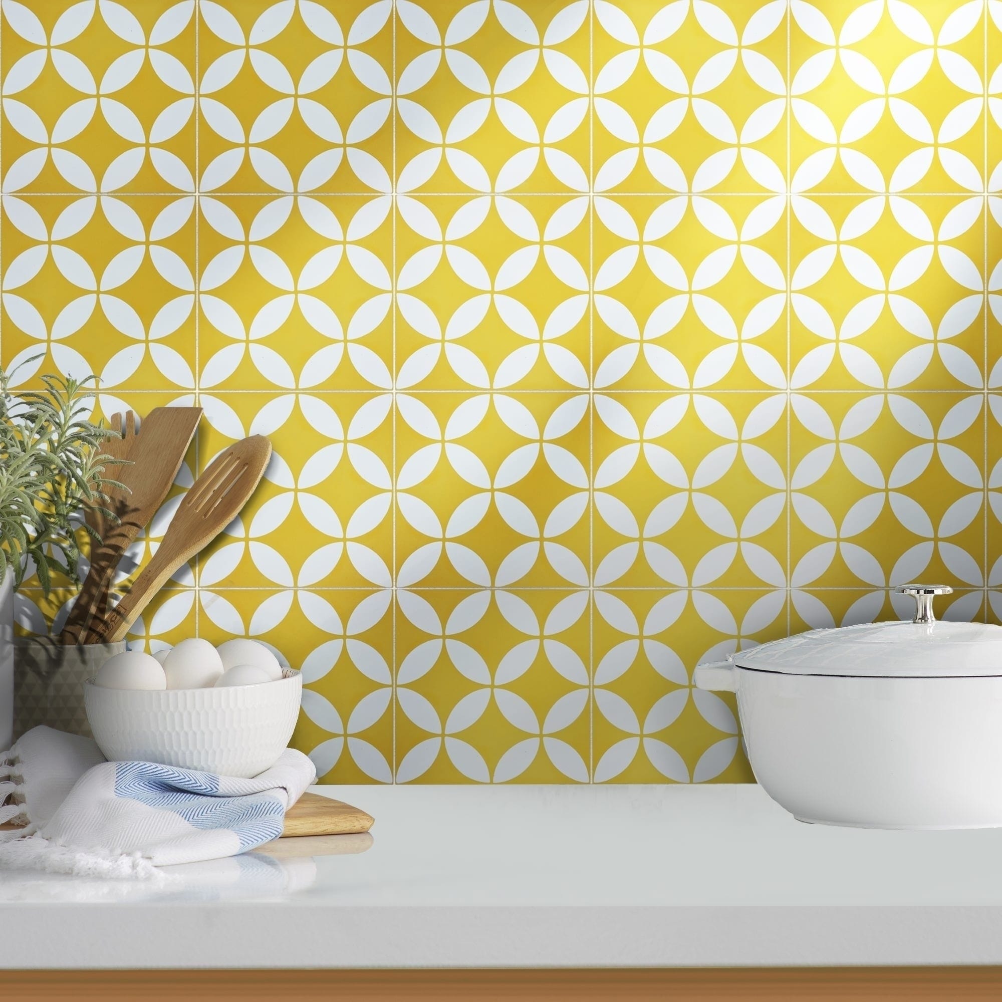 Handmade Amlo in Yellow and White Tile, Pack of 12 (Morocco)