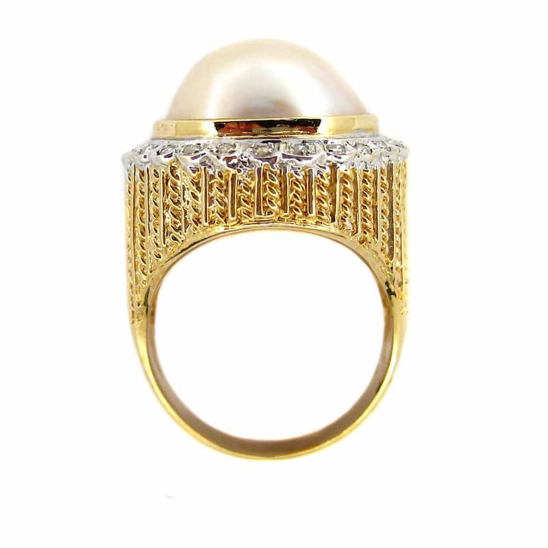 Kabella 14k Yellow Gold Mabe Pearl 1/3ct TDW Diamond Ring (I-J, I1-I2) (15mm) (Size 7.5)